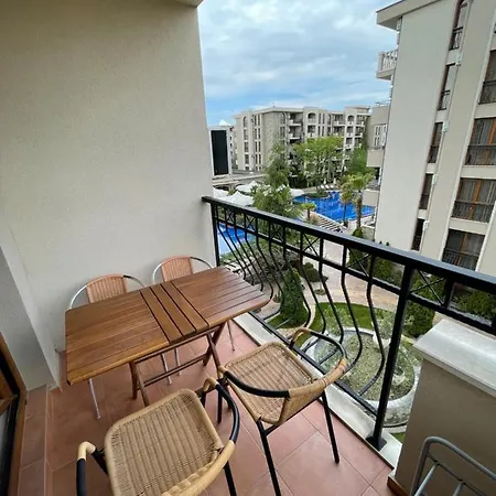 Апартамент Sunny Apartments Cascada