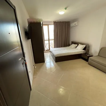 Sunny Apartments Cascada Apartman *